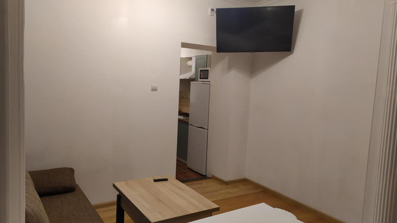 Loft House Aparthotel Odesa Exterior photo